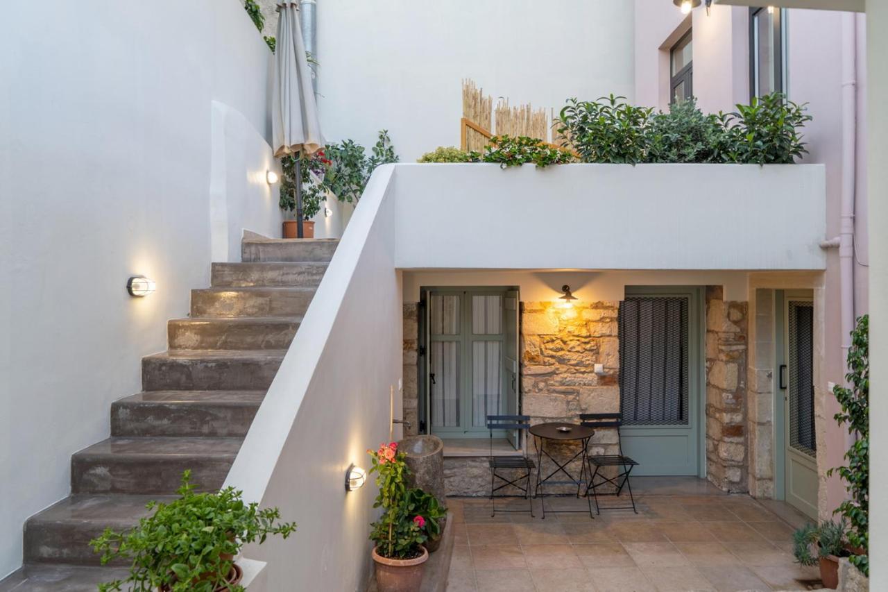 Quattro Domus Townhouse 3 Lägenhet Heraklion Exteriör bild